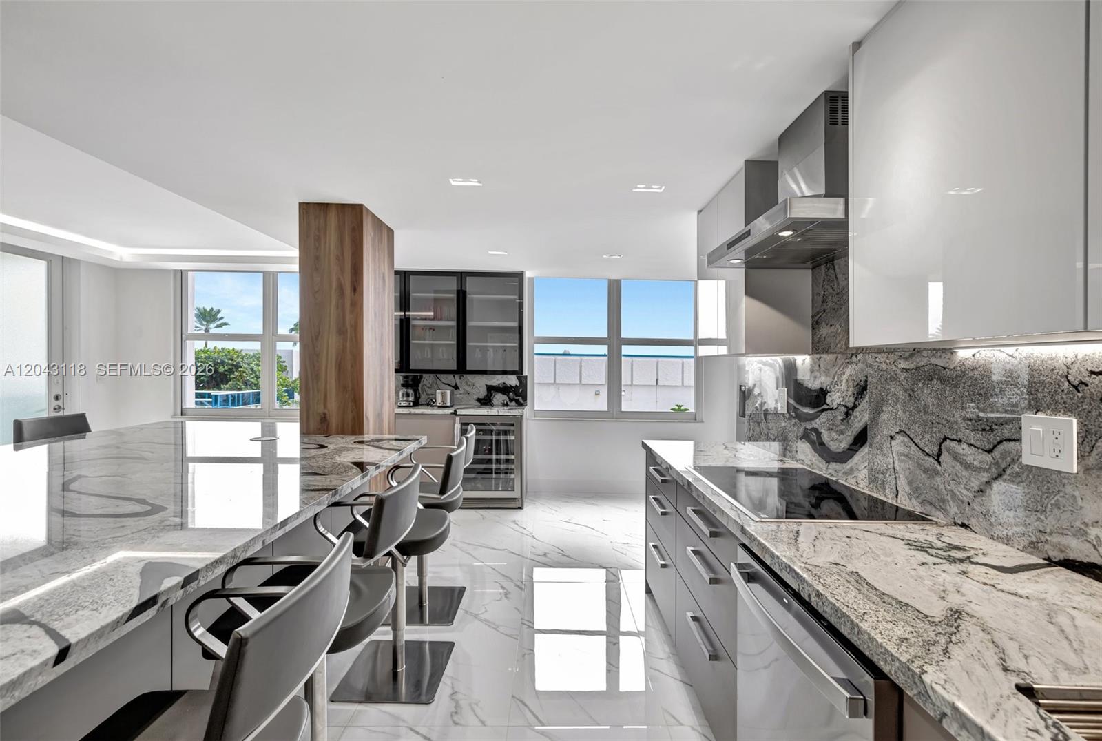 Photo of 2751 Ocean Dr #404N, Hollywood, Florida, 33019 -