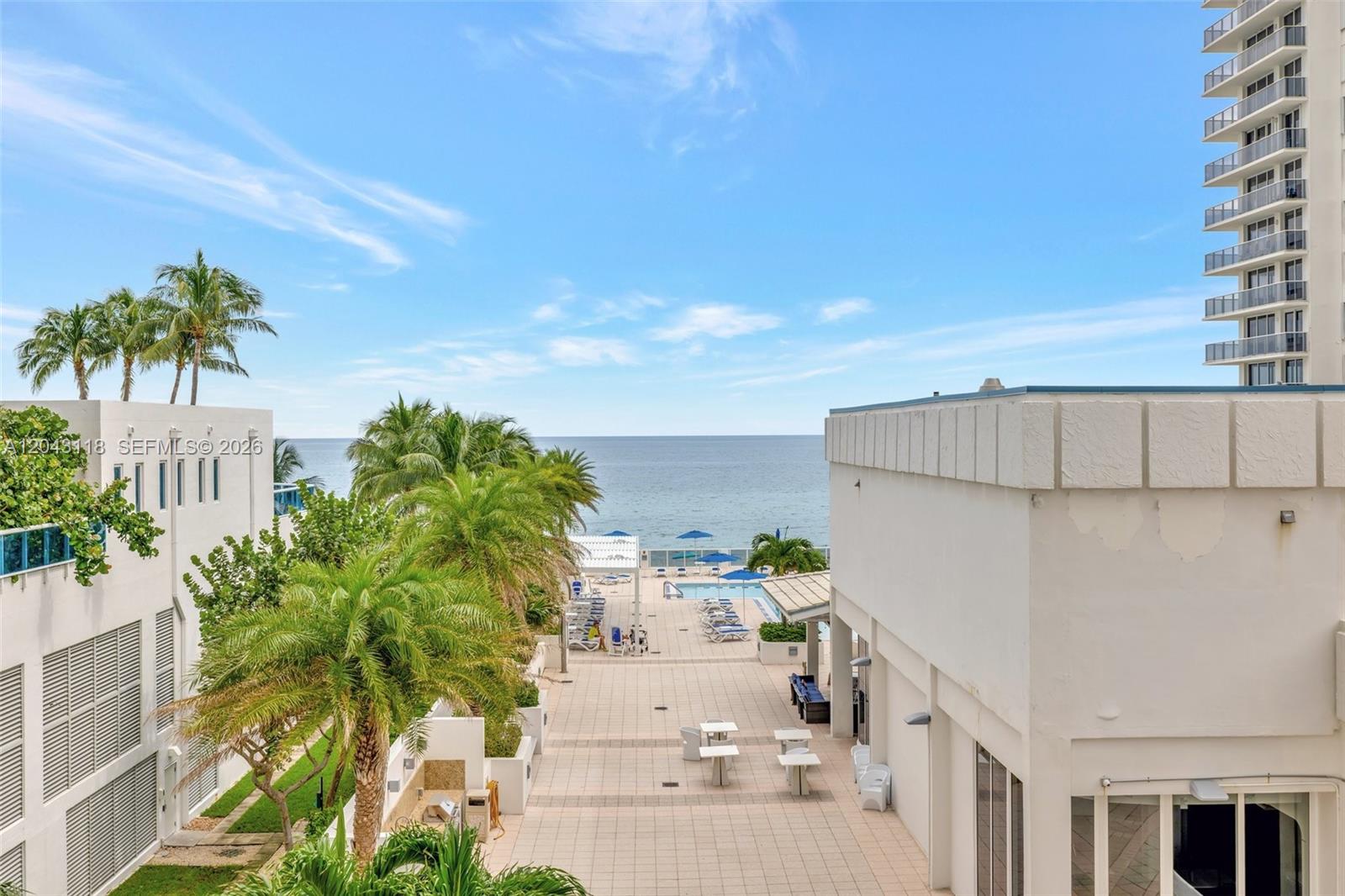 Photo of 2751 Ocean Dr #404N, Hollywood, Florida, 33019 -