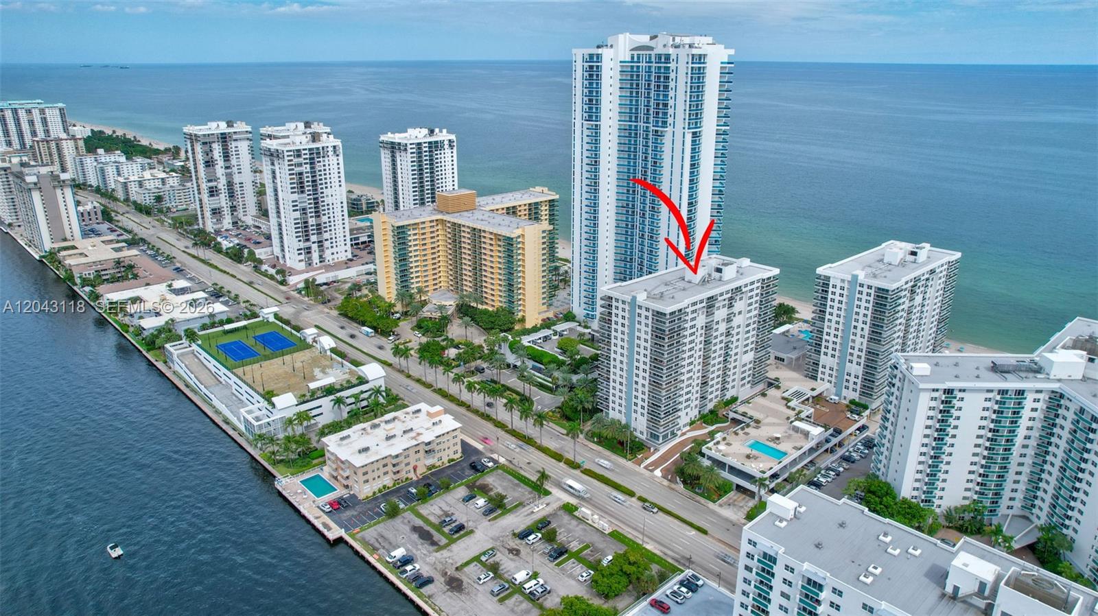 Photo of 2751 Ocean Dr #404N, Hollywood, Florida, 33019 -