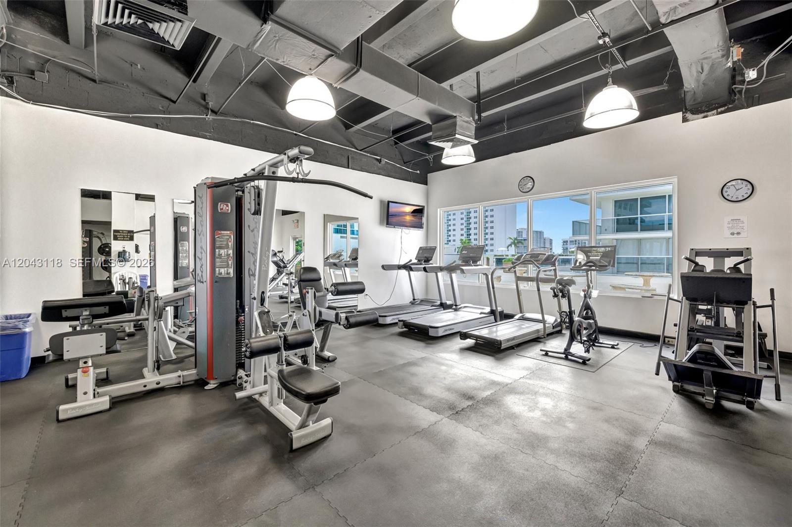 Photo of 2751 Ocean Dr #404N, Hollywood, Florida, 33019 -