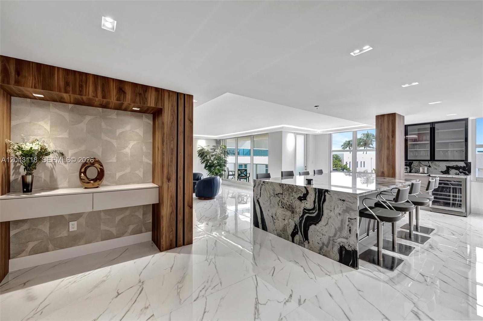 Photo of 2751 Ocean Dr #404N, Hollywood, Florida, 33019 -