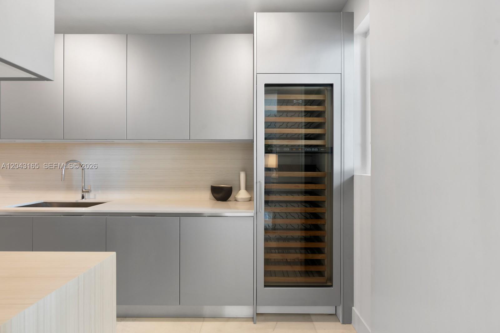 PH5002 5 / 5 8081 sq. ft. $ 2026-06-25 0 Photo