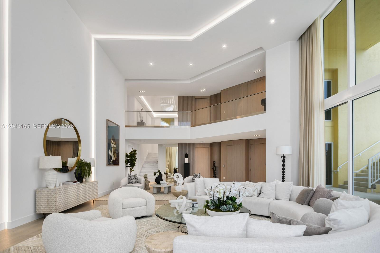 PH5002 5 / 5 8081 sq. ft. $ 2026-06-25 0 Photo
