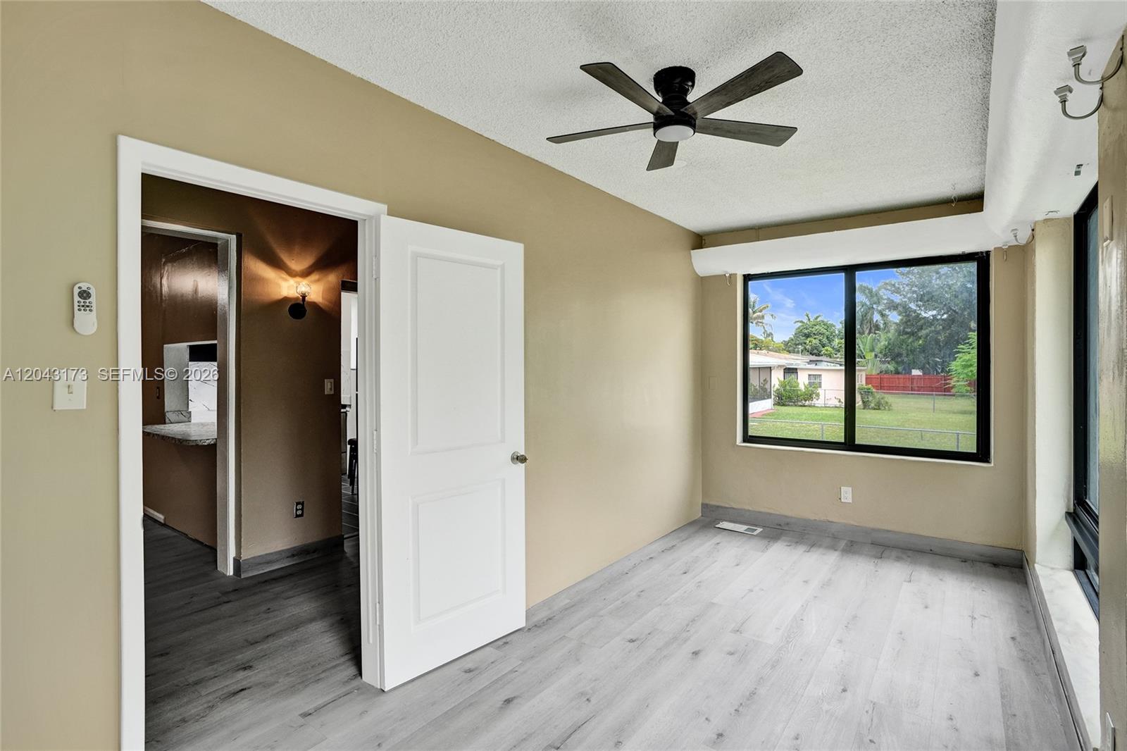 Ver detalles / 2563 sq. ft. $ 2026-06-25 0 foto