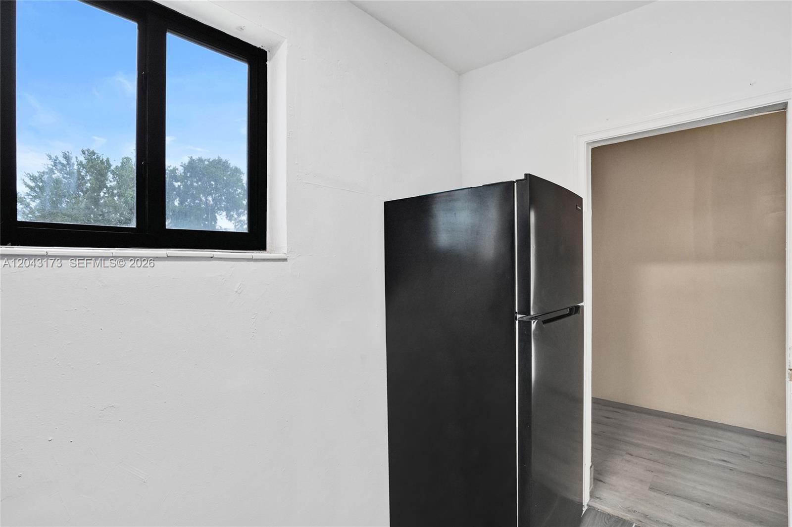 Ver detalles / 2563 sq. ft. $ 2026-06-25 0 foto