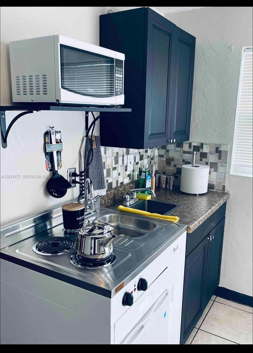Ver detalles / 2563 sq. ft. $ 2026-06-25 0 foto