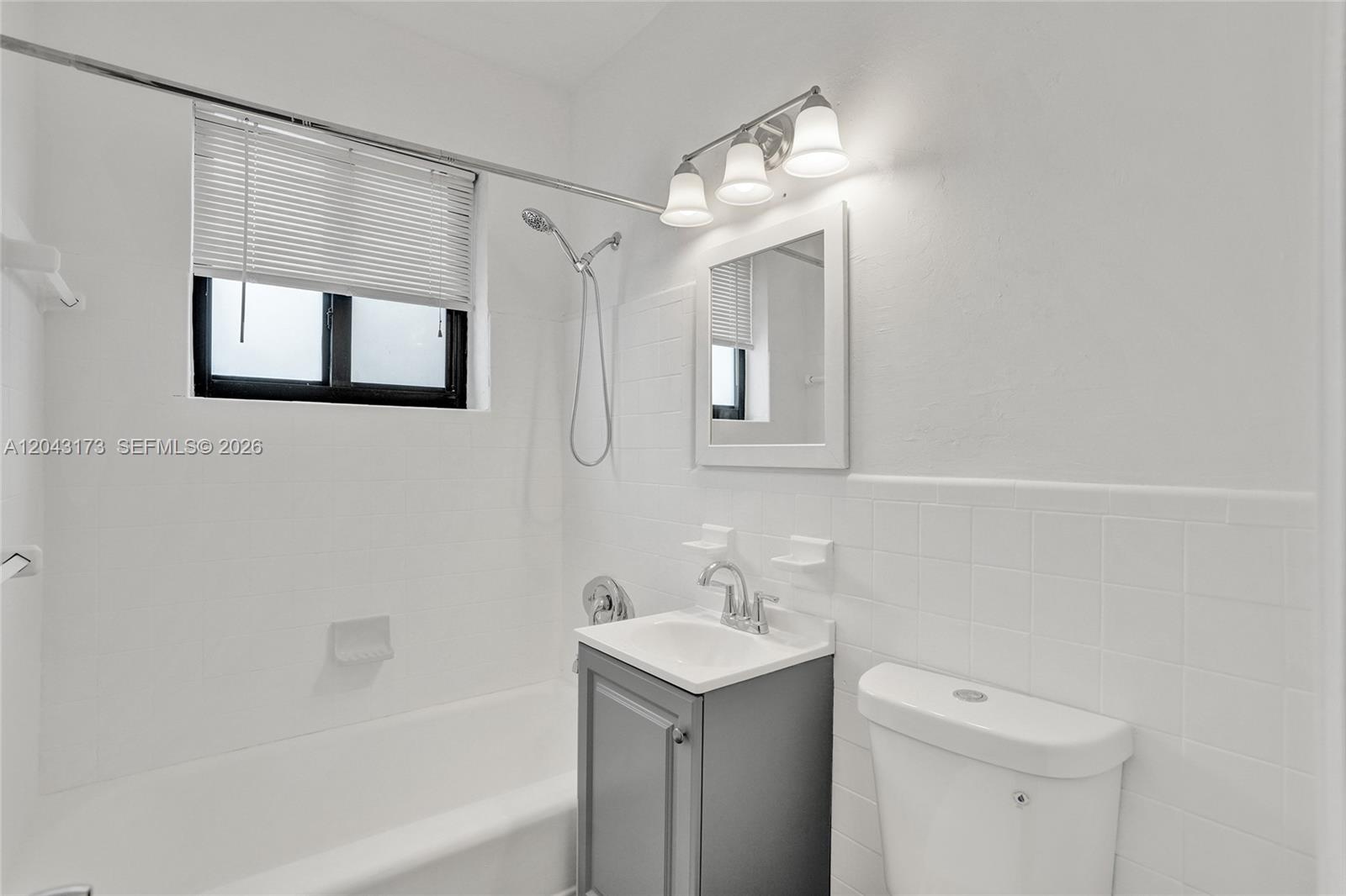 Ver detalles / 2563 sq. ft. $ 2026-06-25 0 foto
