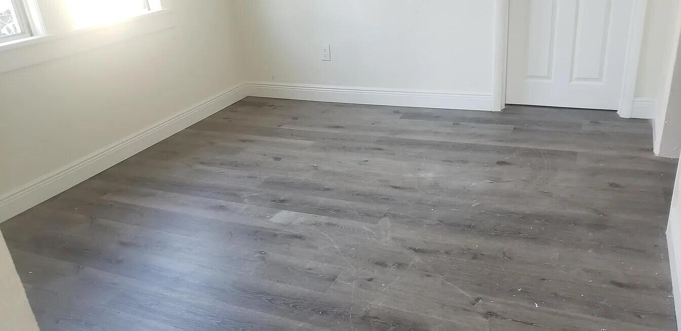   / 0 1261 sq. ft. $ 2026-06-26 0 foto