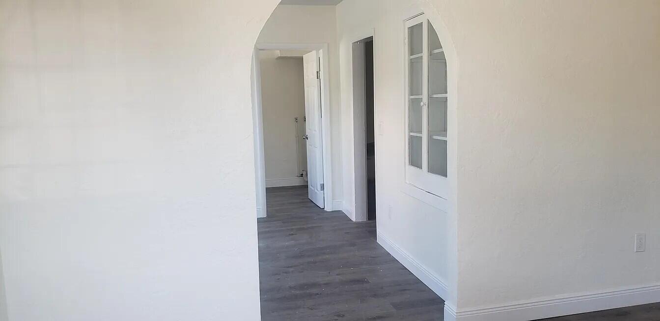   / 0 1261 sq. ft. $ 2026-06-26 0 foto