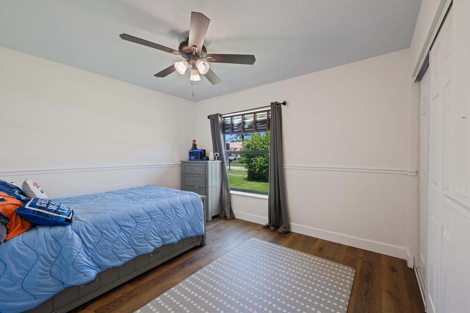 Ver detalles 1051 3 / 2 1426 sq. ft. $ 2026-07-10 0 foto