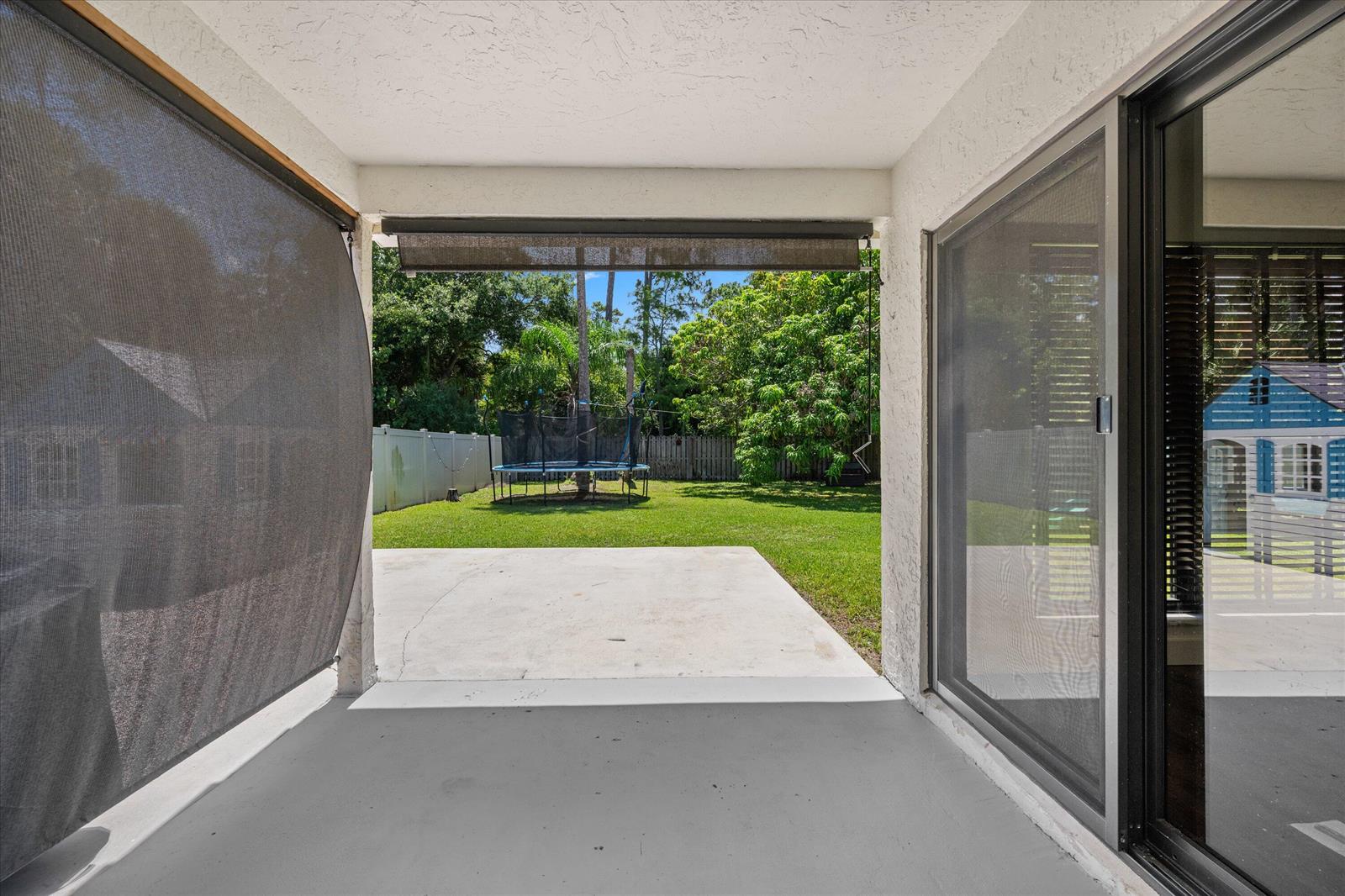 Ver detalles 1051 3 / 2 1426 sq. ft. $ 2026-07-10 0 foto