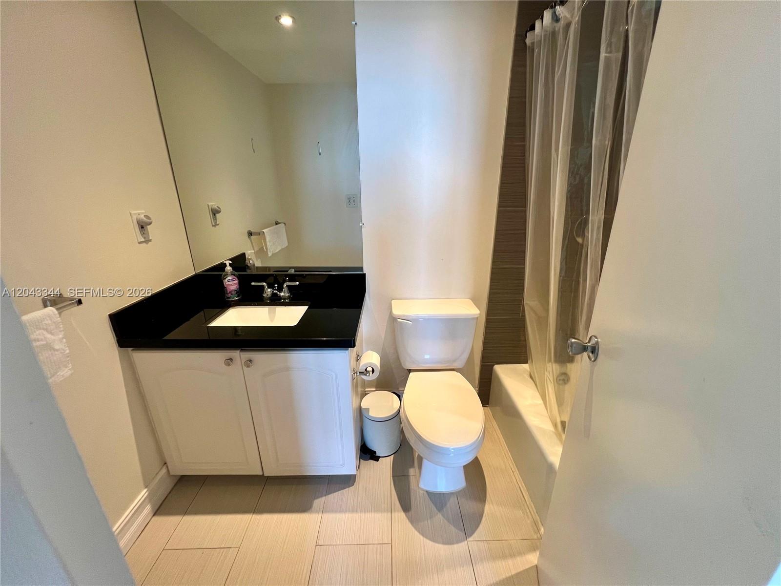 Photo of 3801 Ocean Dr  #11M, Hollywood, Florida, 33019 - 