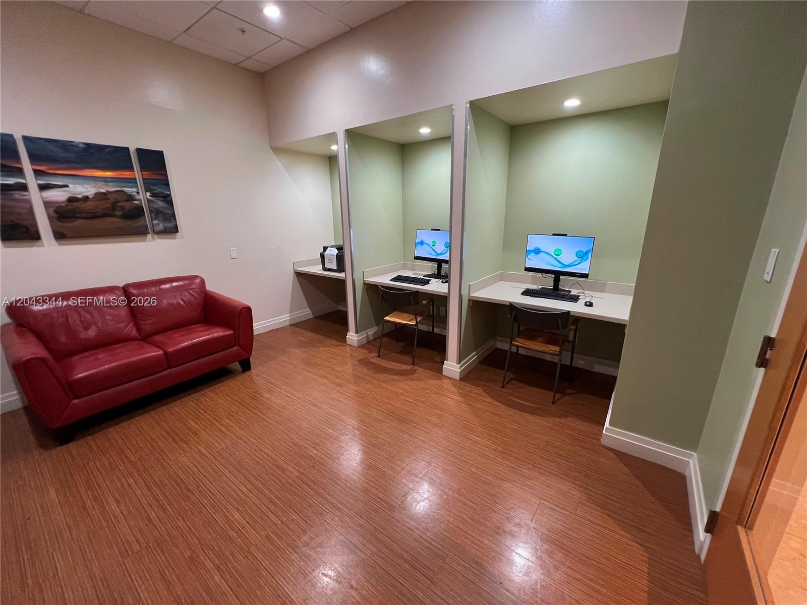 Photo of 3801 Ocean Dr  #11M, Hollywood, Florida, 33019 - Business Center