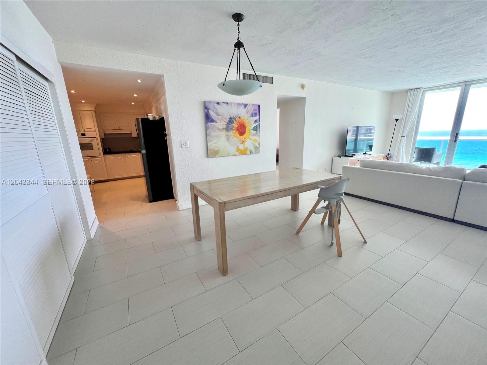Photo of 3801 Ocean Dr  #11M, Hollywood, Florida, 33019 - 