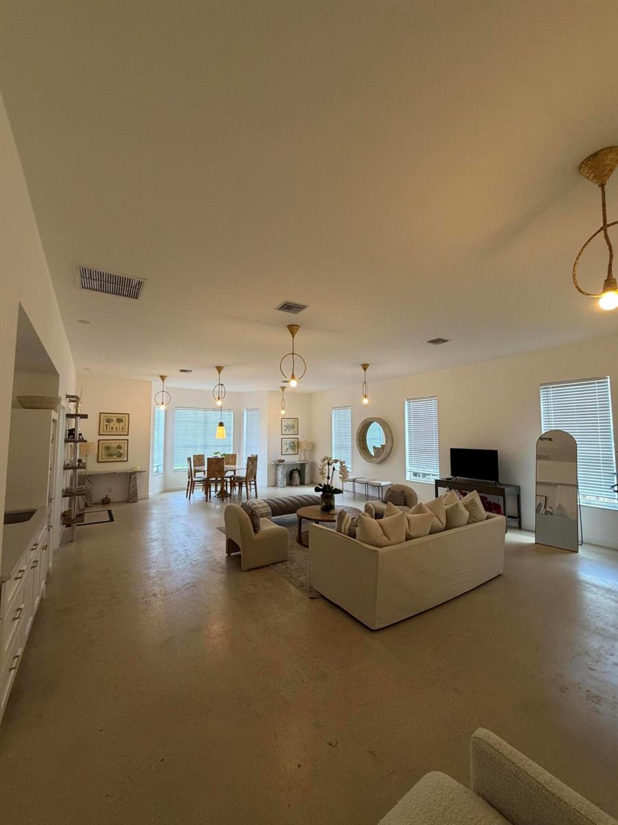   / 0  sq. ft. $ 2026-06-27 0 Photo