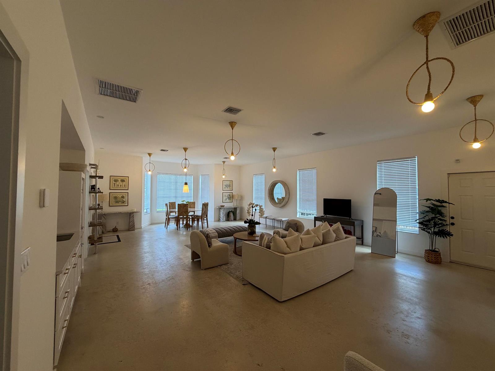   / 0  sq. ft. $ 2026-06-27 0 Photo