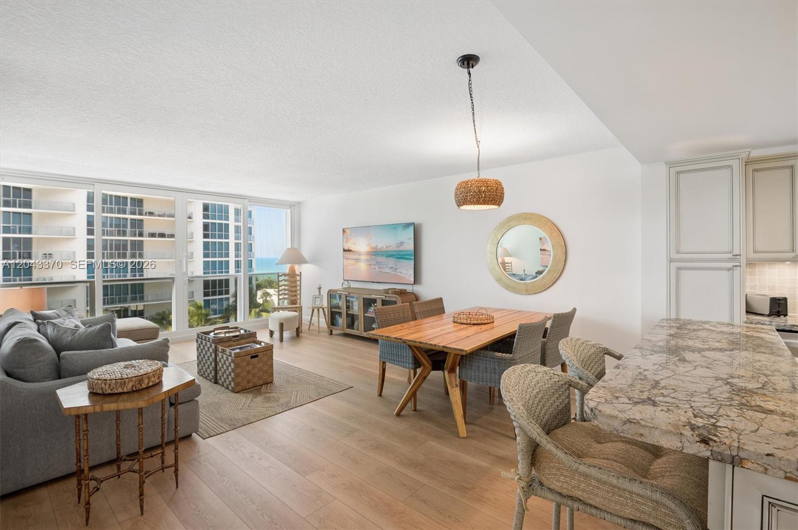 Photo of 3505 Ocean Dr  #708, Hollywood, Florida, 33019 - 