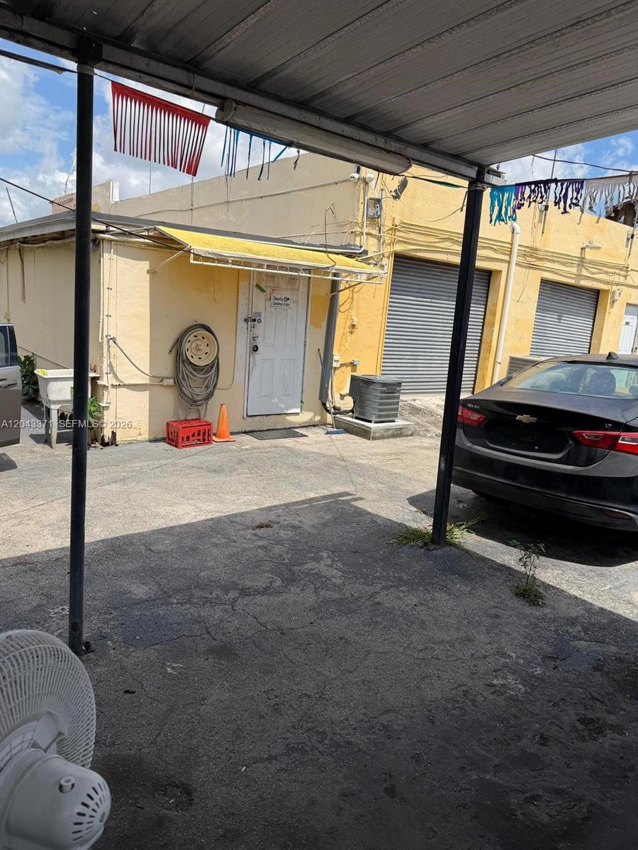  /   sq. ft. $ 2026-06-25 0 foto