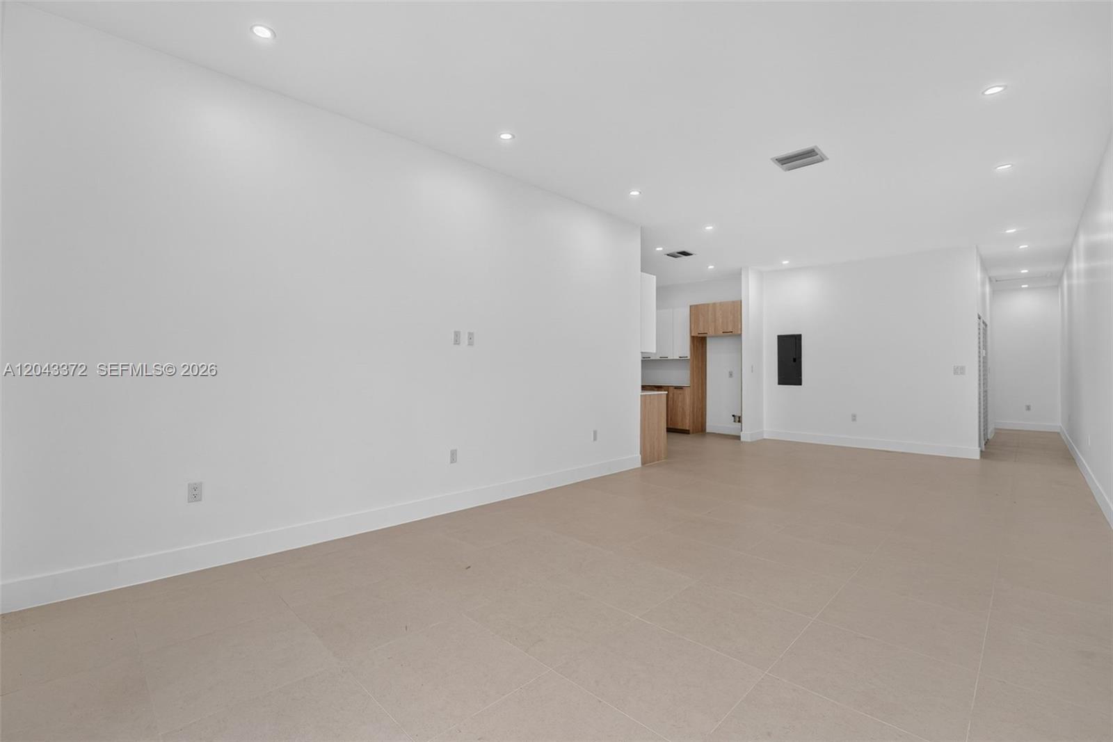   /  0 sq. ft. $ 2026-06-25 0 foto