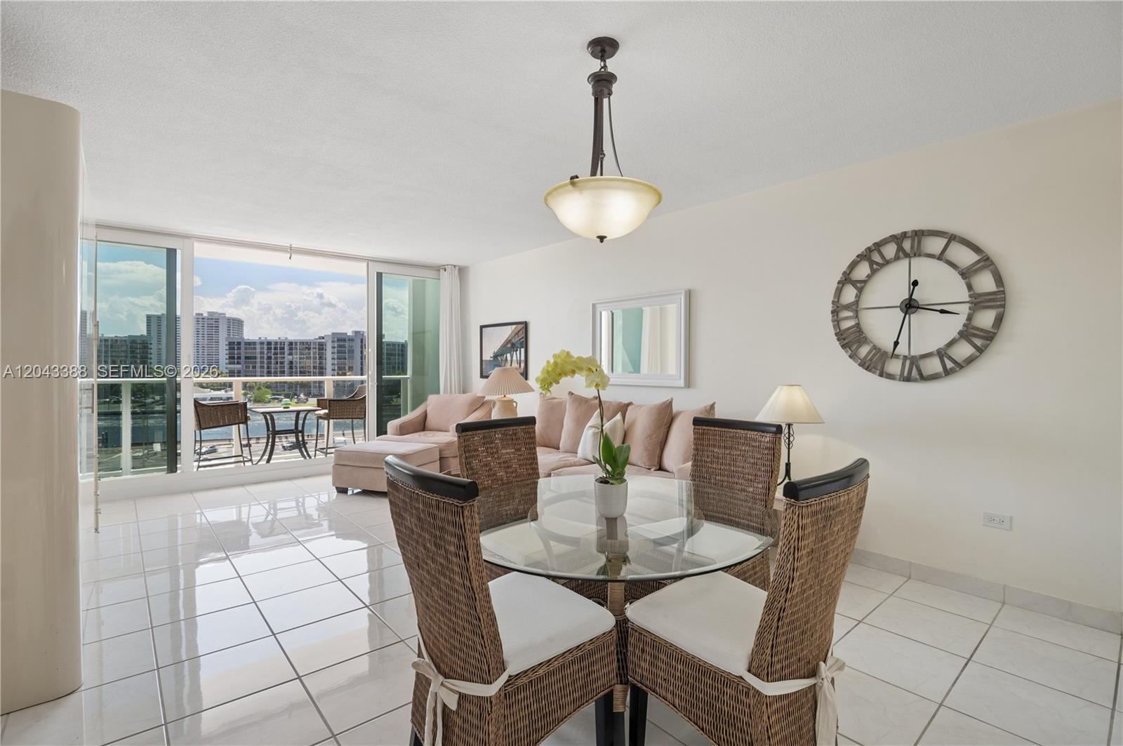 Photo of 3505 OCEAN DR  #604, Hollywood, Florida, 33019 - 