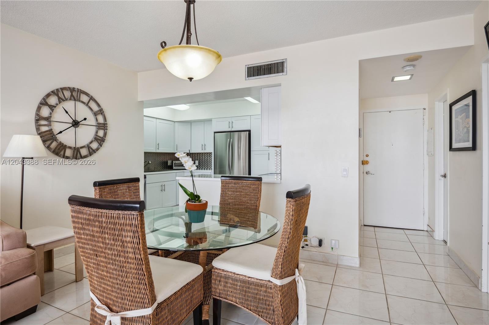 Photo of 3505 OCEAN DR  #604, Hollywood, Florida, 33019 - 