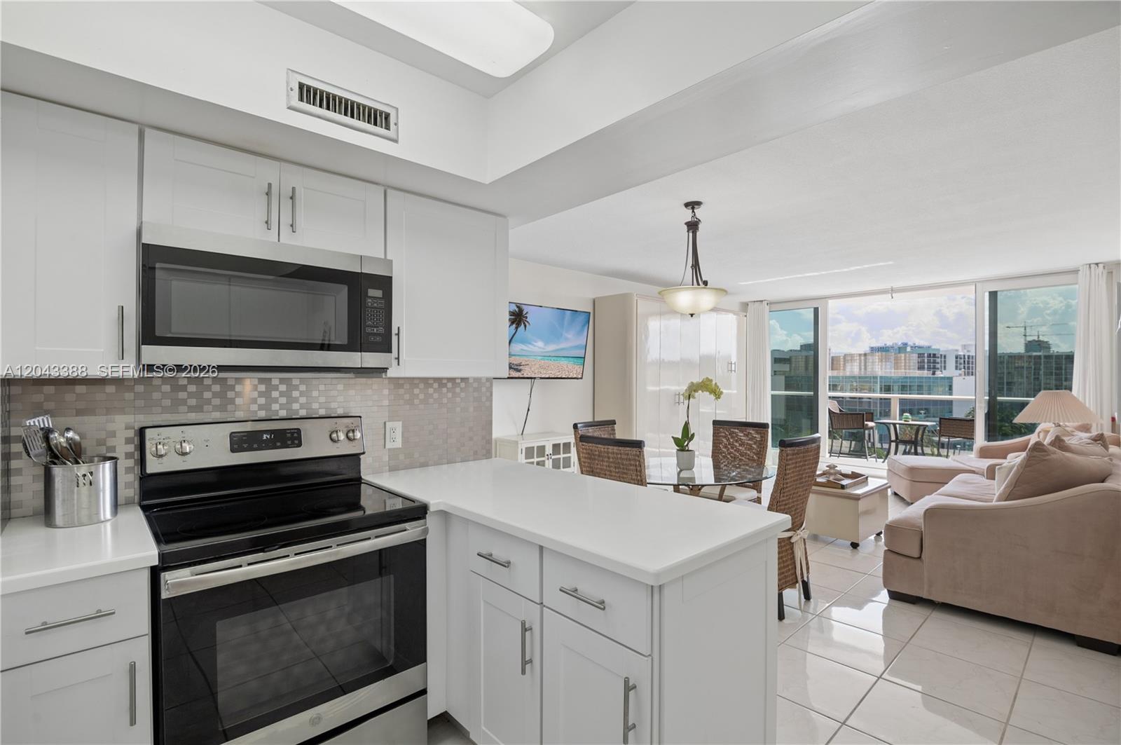 Photo of 3505 OCEAN DR  #604, Hollywood, Florida, 33019 - 