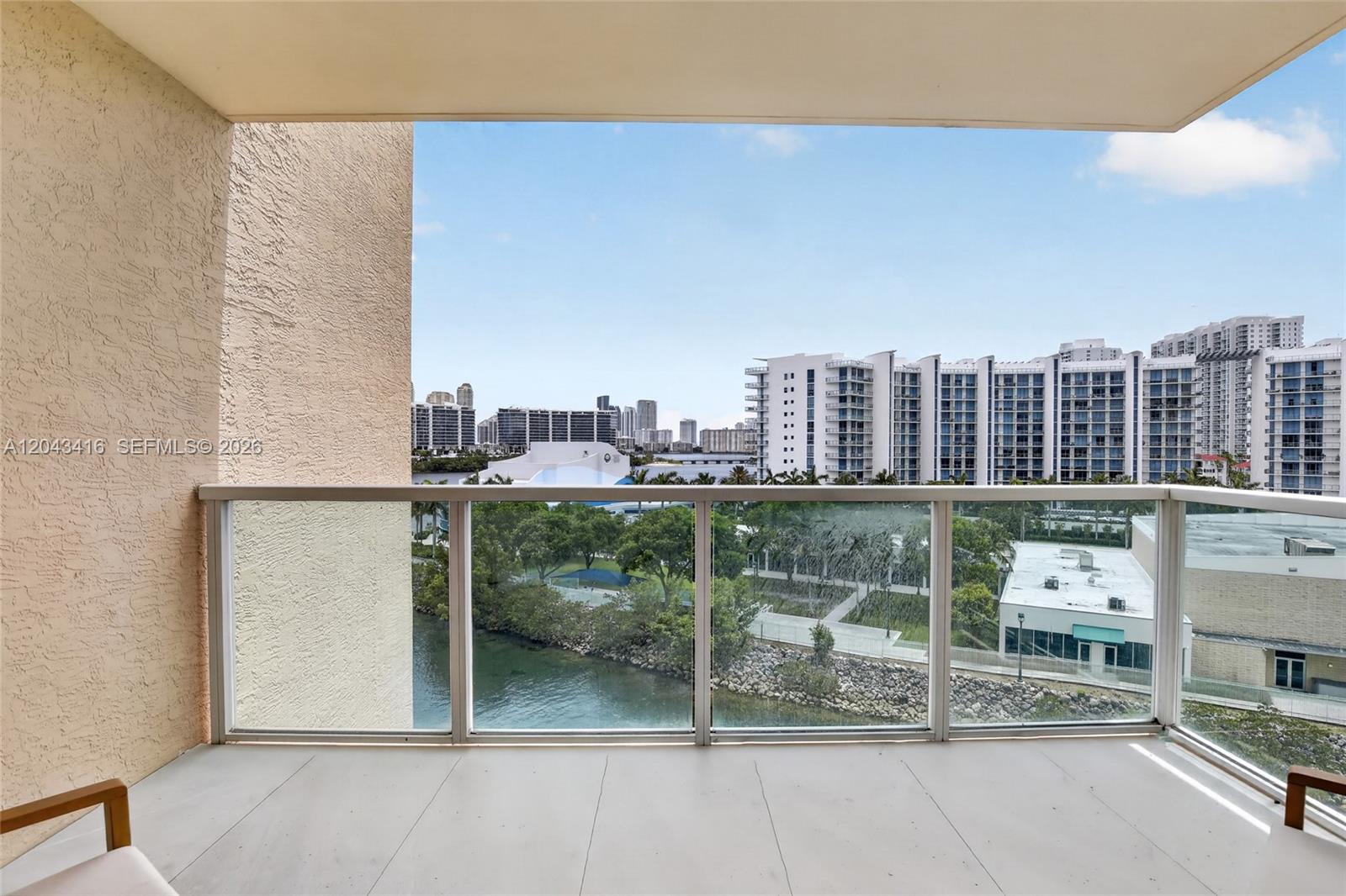 Photo of 3330 190th St  #718, Aventura, Florida, 33180 - 