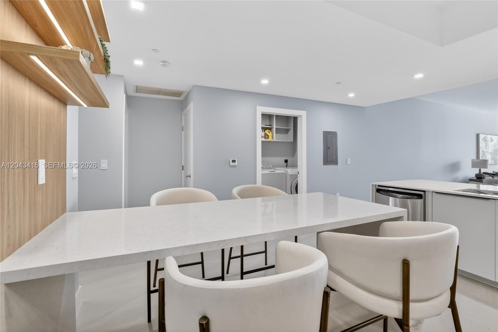 Photo of 3330 190th St  #718, Aventura, Florida, 33180 - 