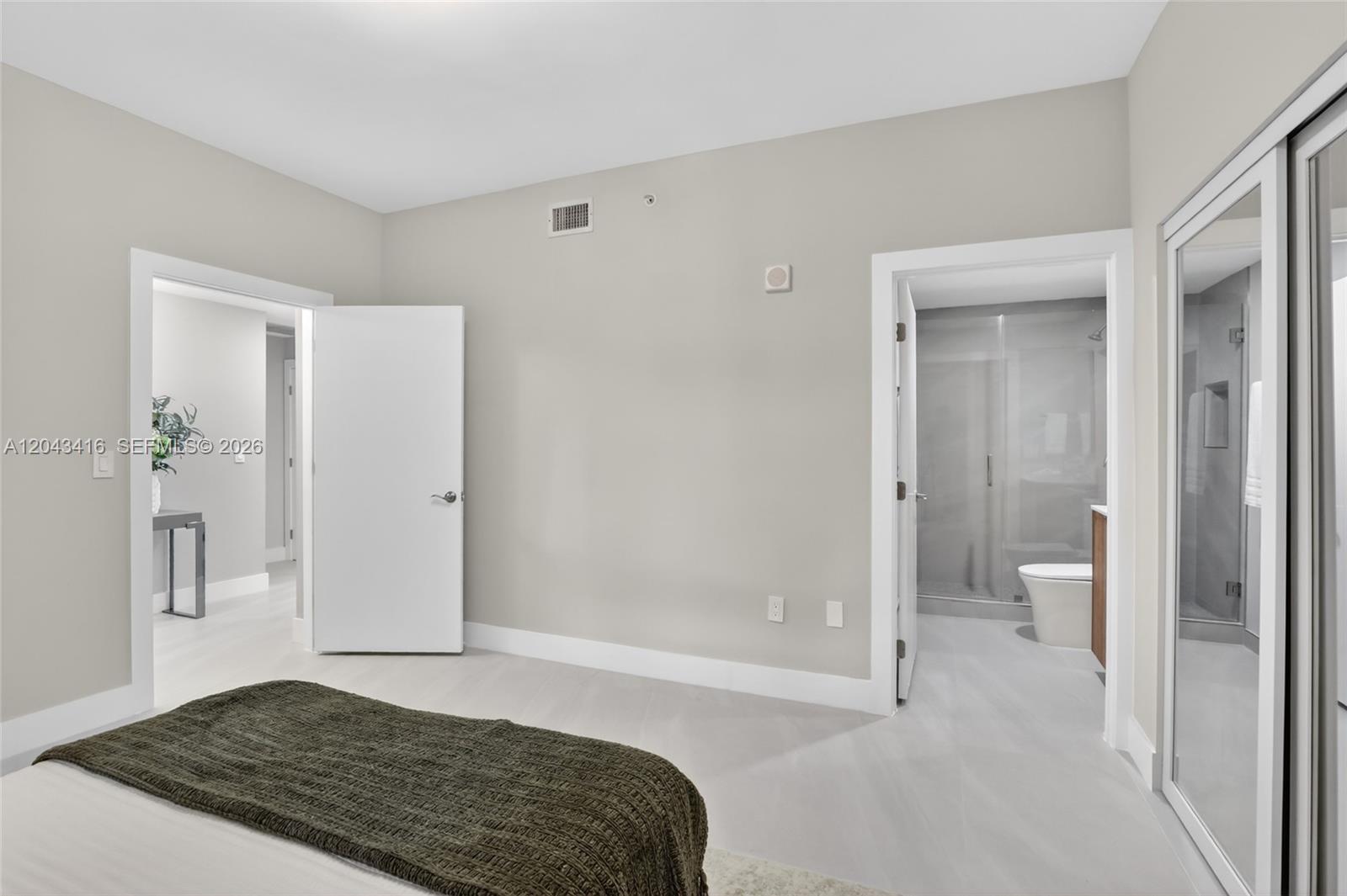 Photo of 3330 190th St  #718, Aventura, Florida, 33180 - 