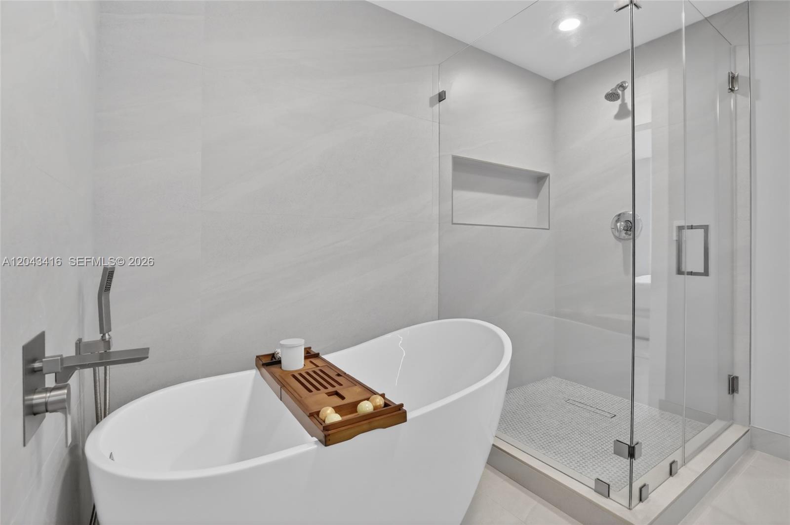 Photo of 3330 190th St  #718, Aventura, Florida, 33180 - 