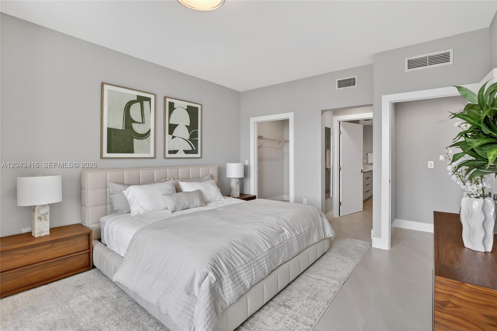 Photo of 3330 190th St  #718, Aventura, Florida, 33180 - 