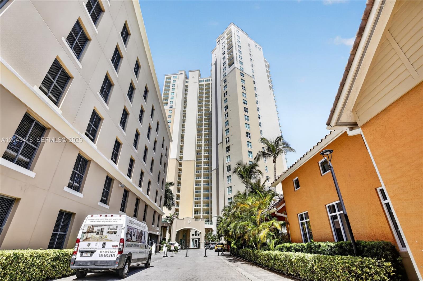 Photo of 3330 190th St  #718, Aventura, Florida, 33180 - 
