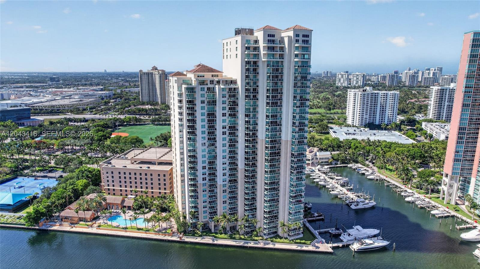 Photo of 3330 190th St  #718, Aventura, Florida, 33180 - 