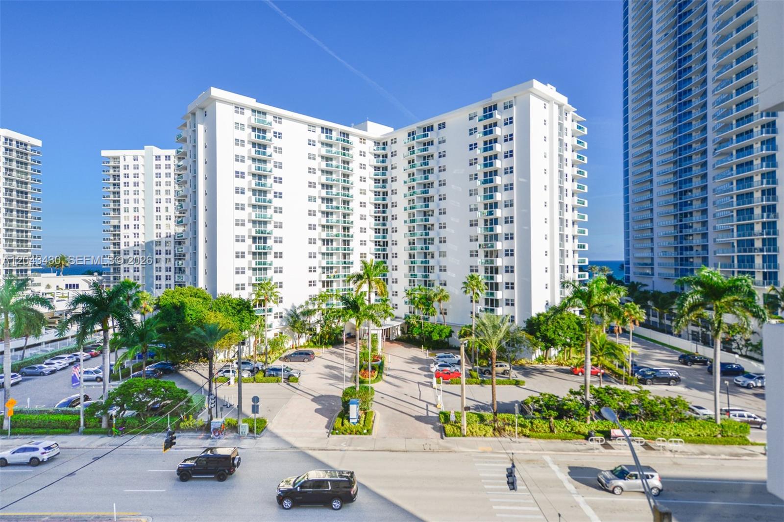 Photo of 3000 Ocean Dr  #514, Hollywood, Florida, 33019 - 