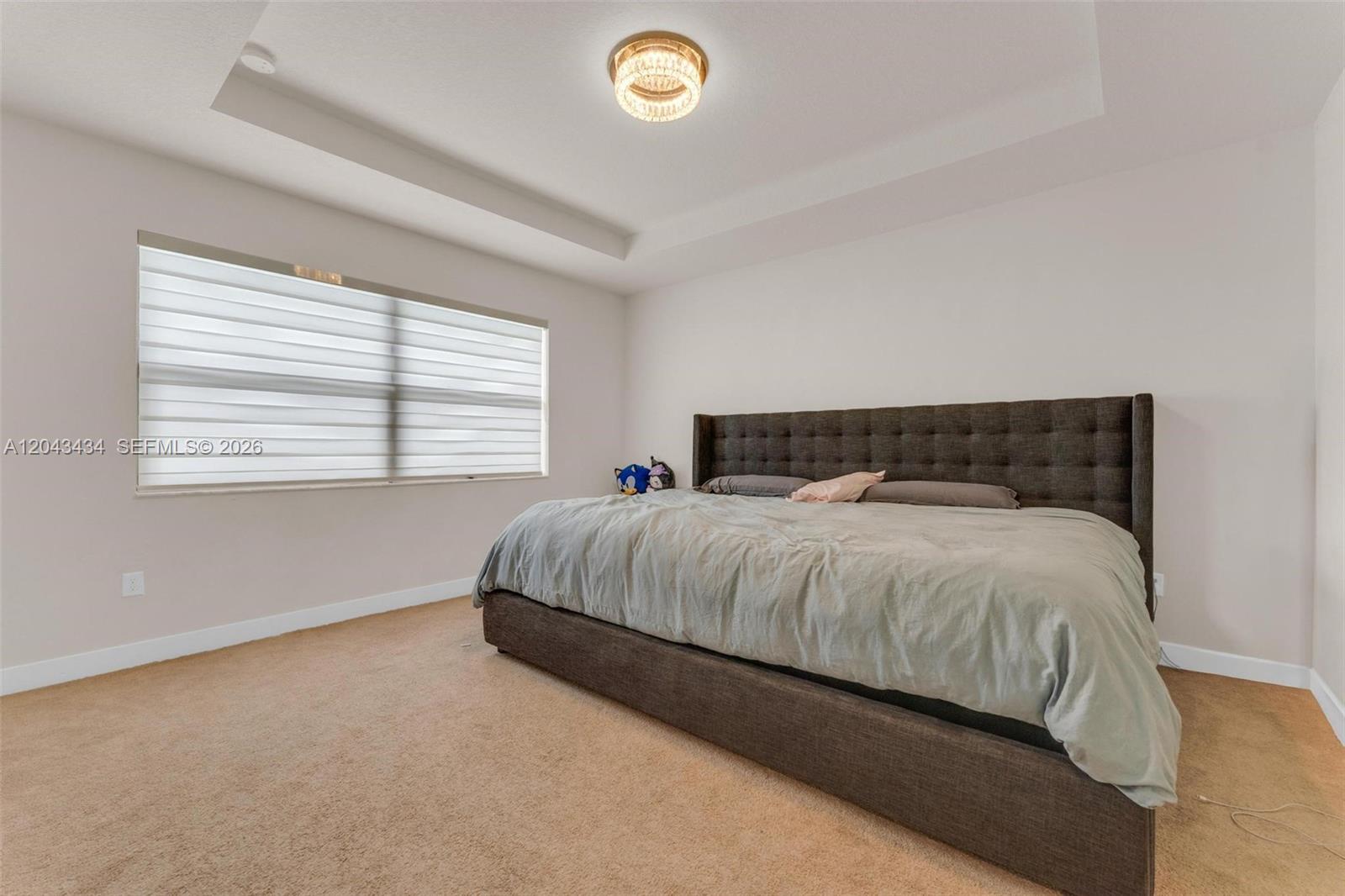 8822 5 / 4 3050 sq. ft. $ 2026-06-25 0 foto