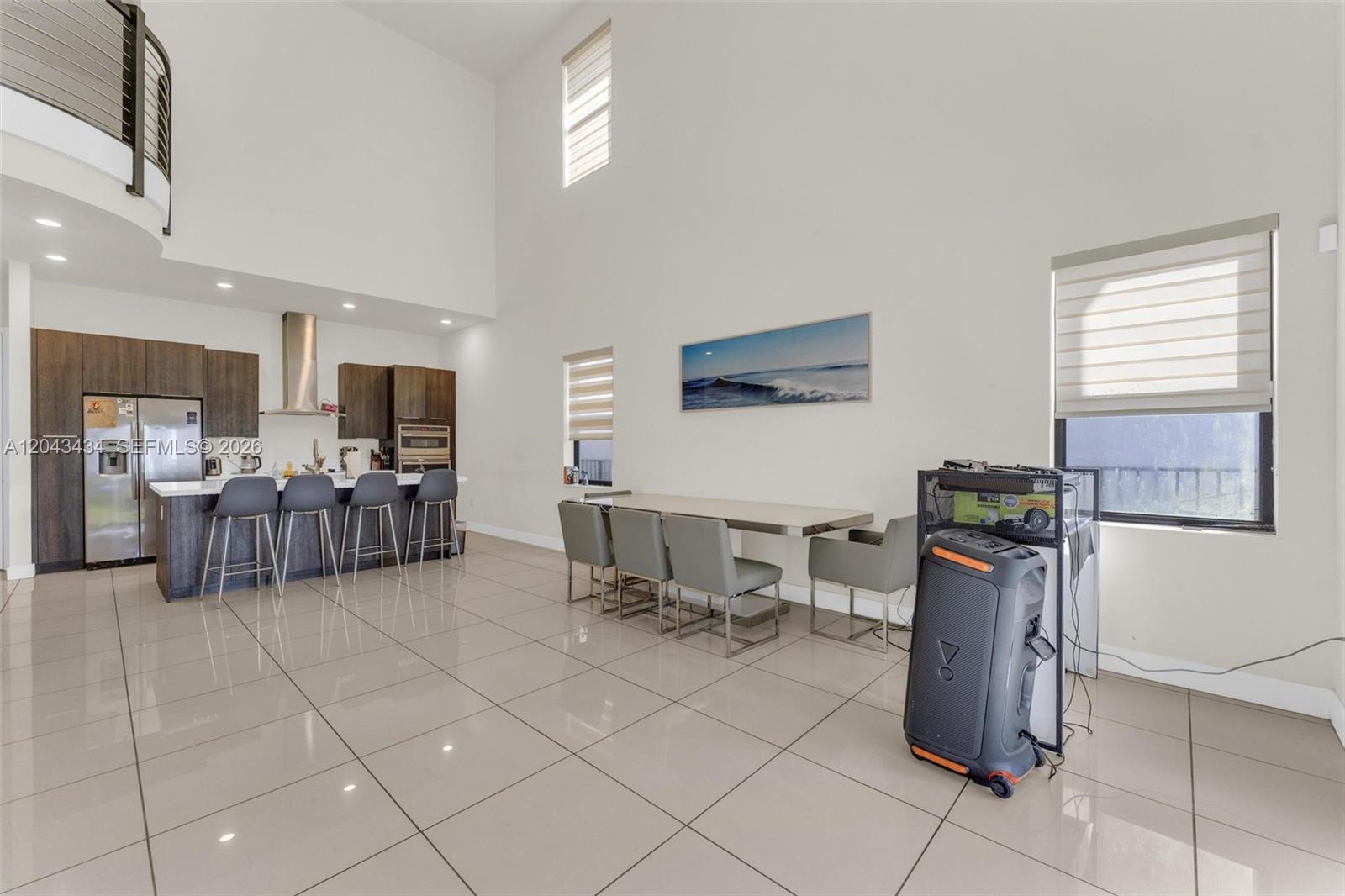 8822 5 / 4 3050 sq. ft. $ 2026-06-25 0 foto