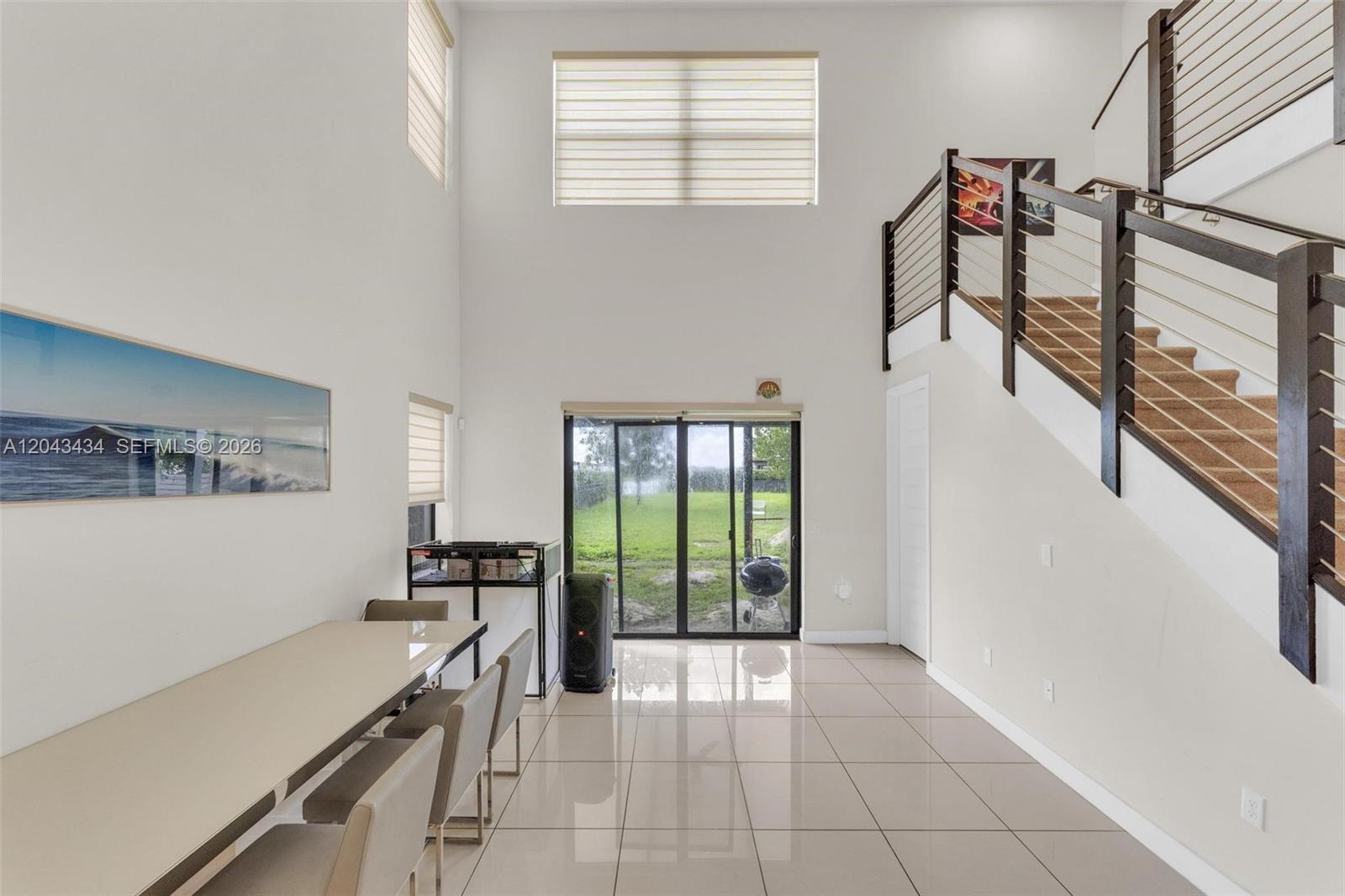 8822 5 / 4 3050 sq. ft. $ 2026-06-25 0 foto