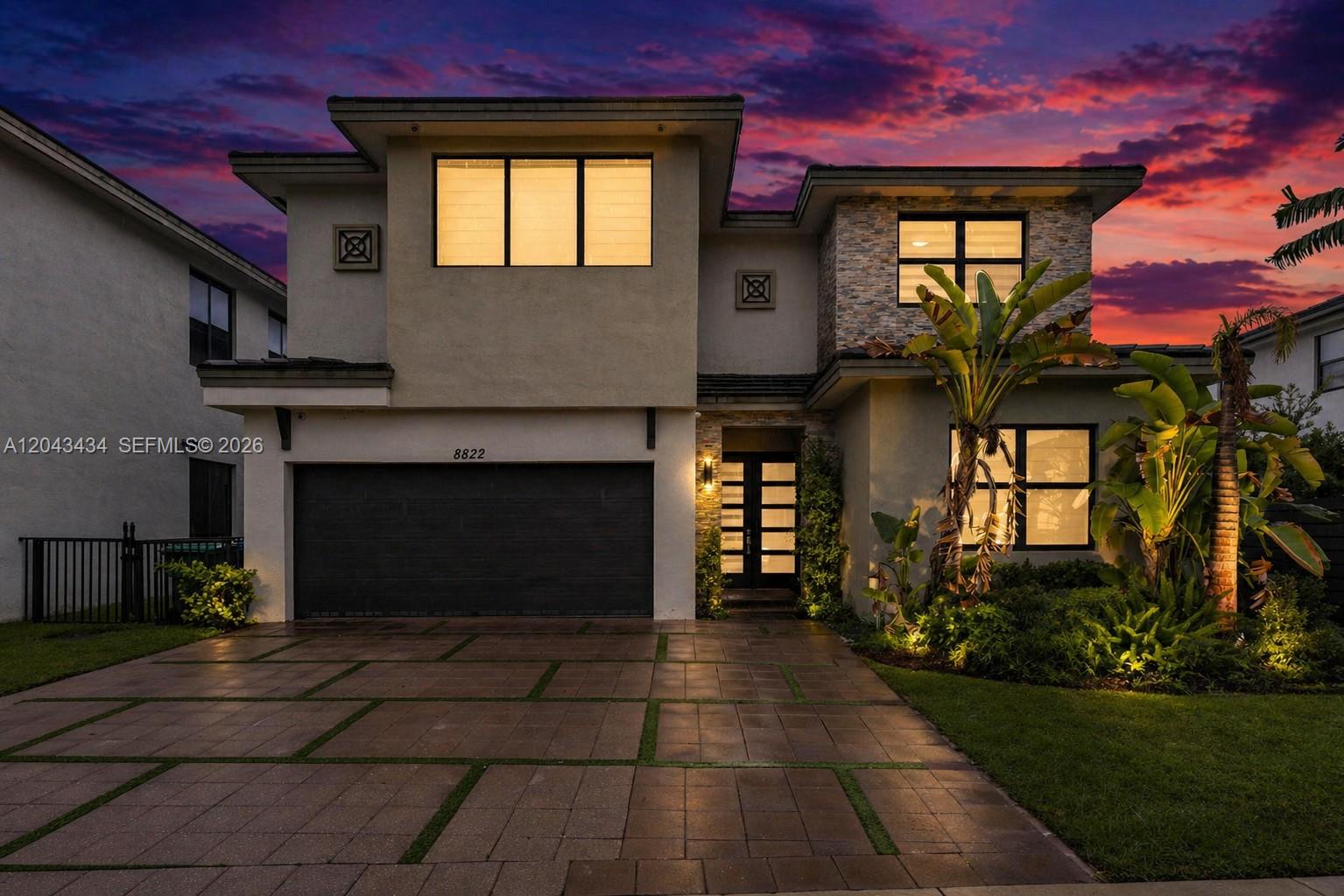 8822 5 / 4 3050 sq. ft. $ 2026-06-25 0 foto
