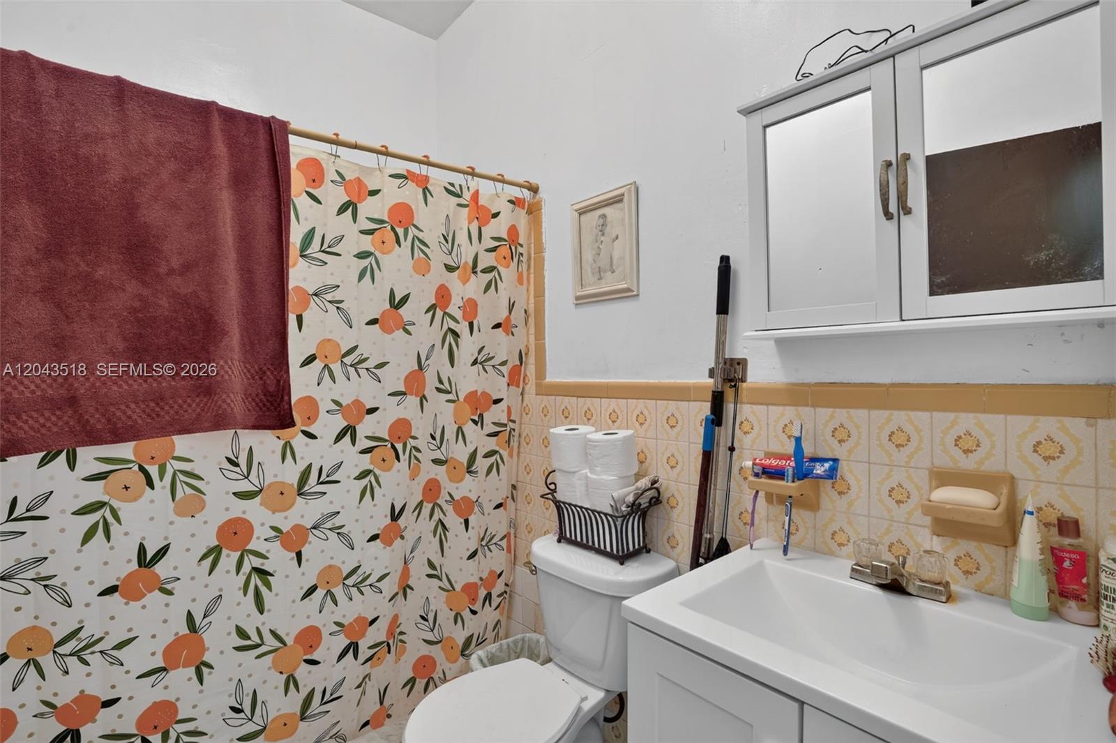 Ver detalles / 2024 sq. ft. $ 2026-06-25 0 foto