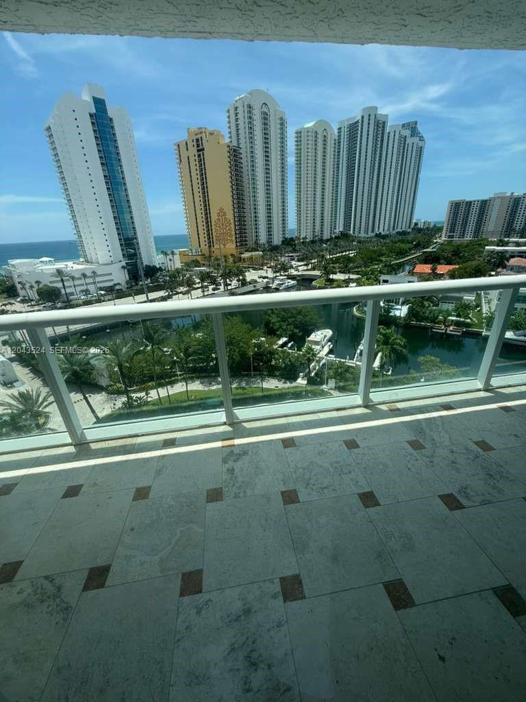 Photo of 16400 Collins Ave  #942, Sunny Isles Beach, Florida, 33160 - 