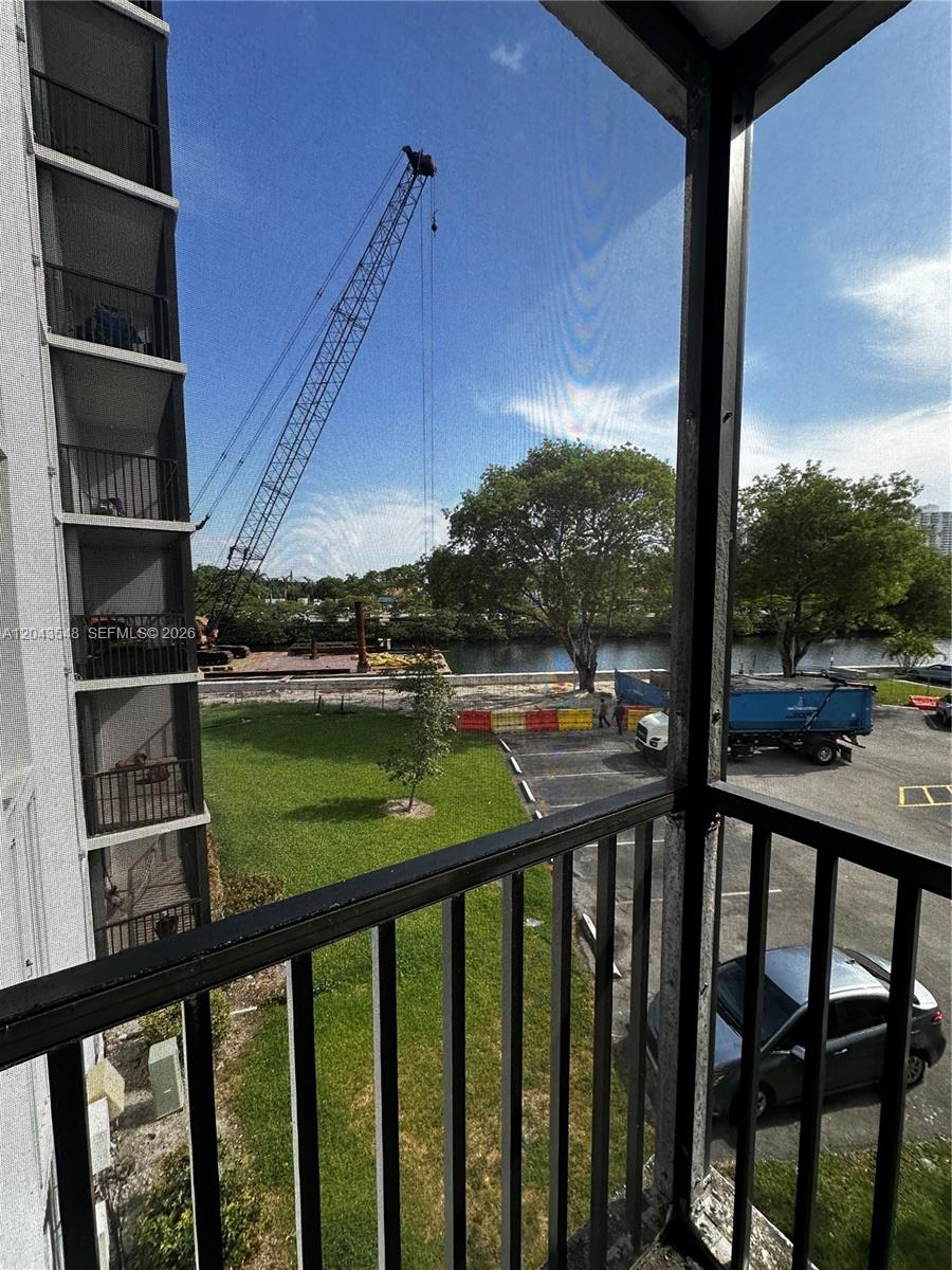 Photo of 3475 Country Club Dr  #315, Aventura, Florida, 33180 - 