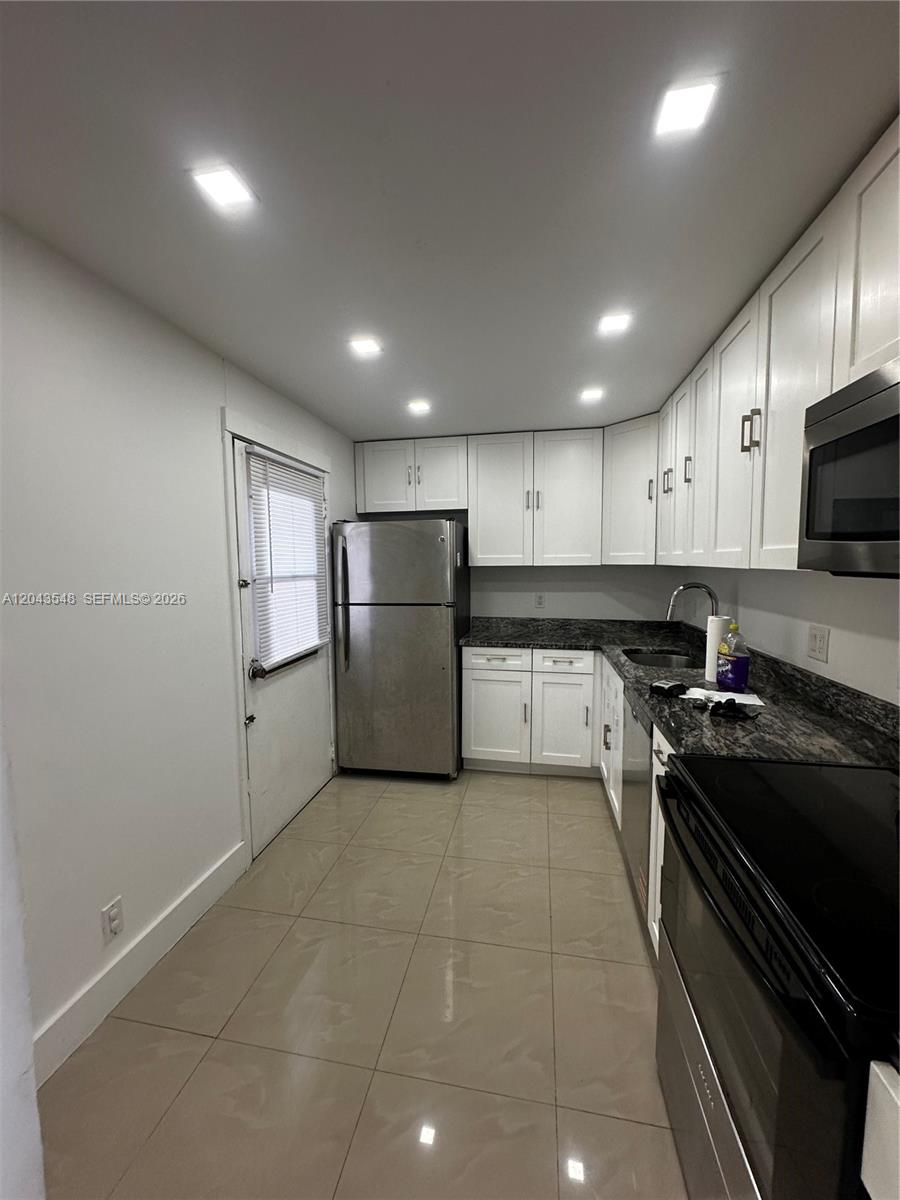 Photo of 3475 Country Club Dr  #315, Aventura, Florida, 33180 - 