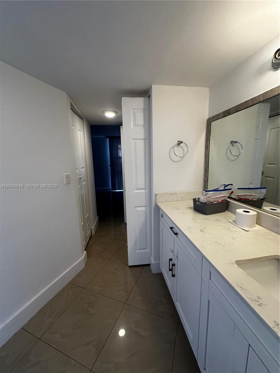 Photo of 3475 Country Club Dr  #315, Aventura, Florida, 33180 - 