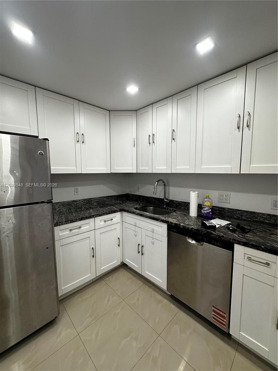 Photo of 3475 Country Club Dr  #315, Aventura, Florida, 33180 - 