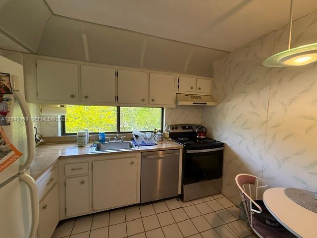 Photo of 16919 Bay Rd  #307, Sunny Isles Beach, Florida, 33160 - 