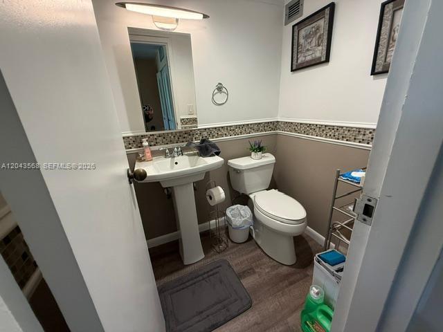 Photo of 16919 Bay Rd  #307, Sunny Isles Beach, Florida, 33160 - 