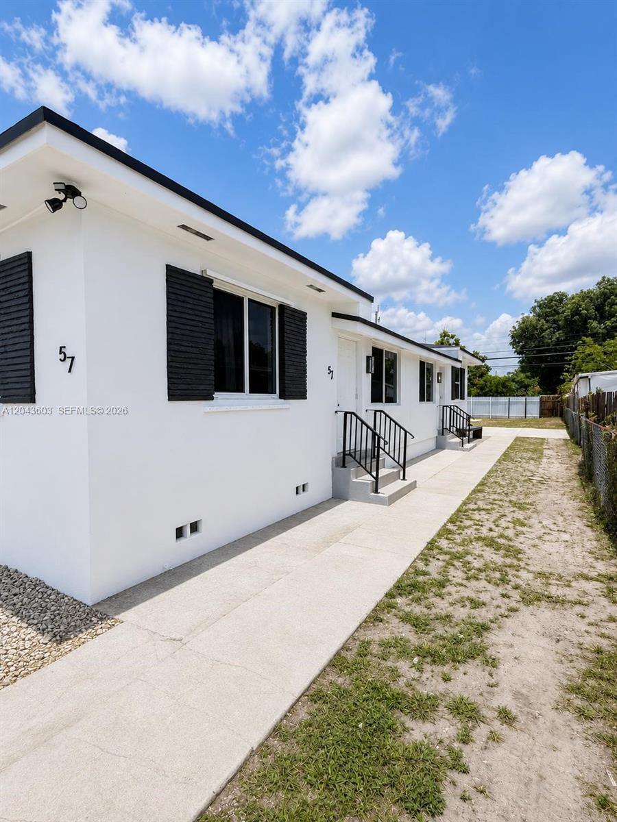   /  1512 sq. ft. $ 2026-06-25 0 Photo
