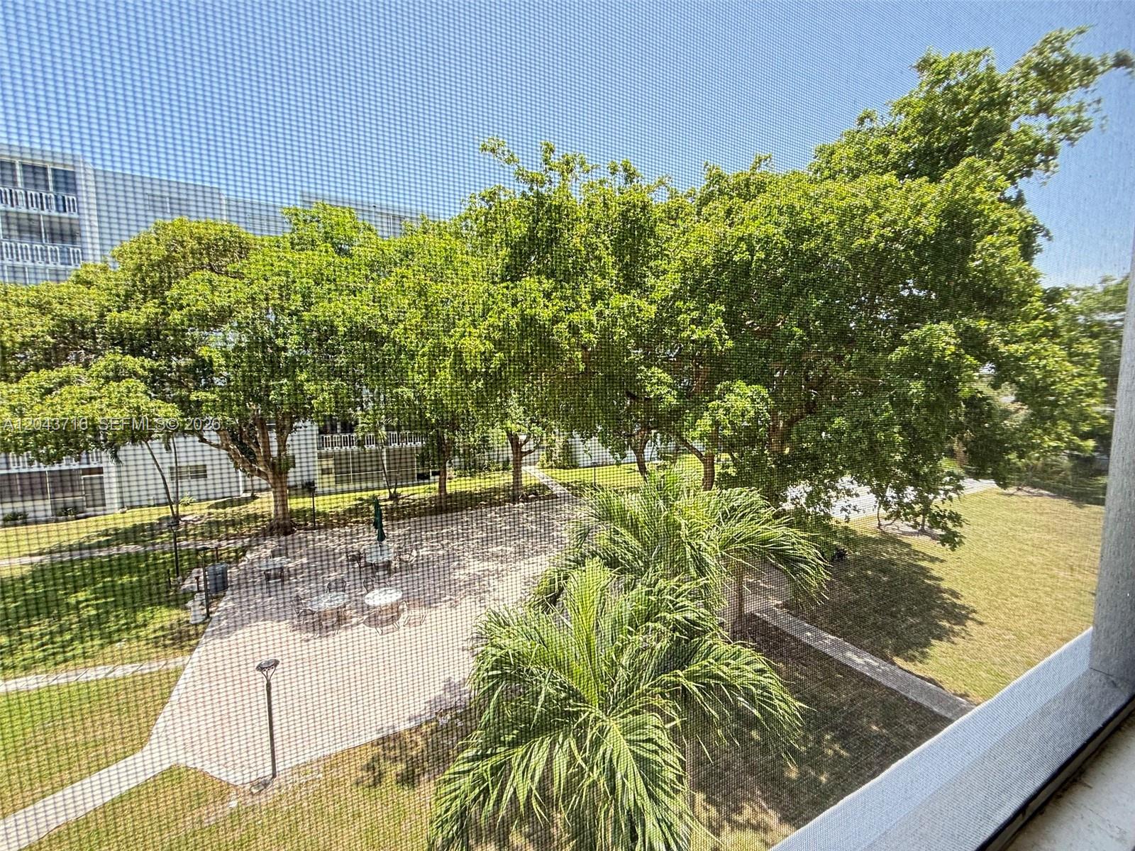 Photo of 320 12th Ave  #303, Hallandale Beach, Florida, 33009 - 