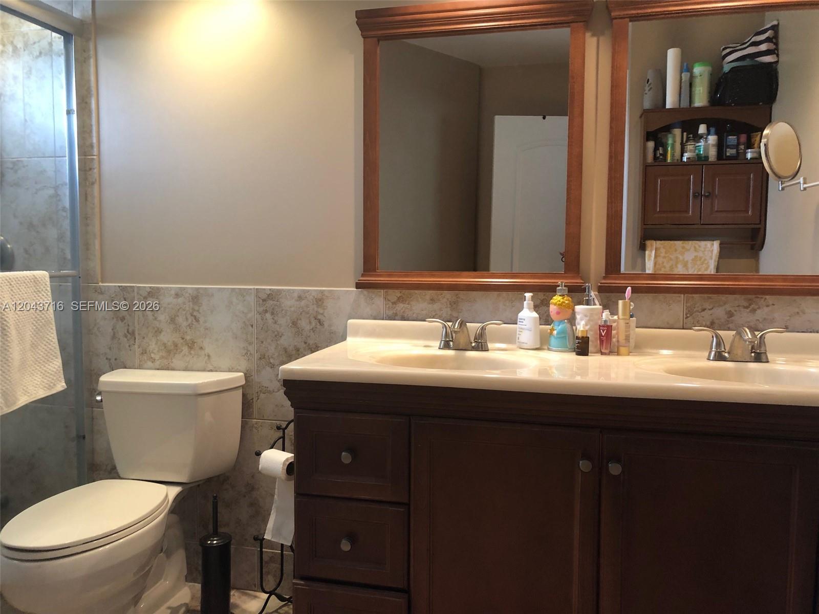 Photo of 320 12th Ave  #303, Hallandale Beach, Florida, 33009 - 