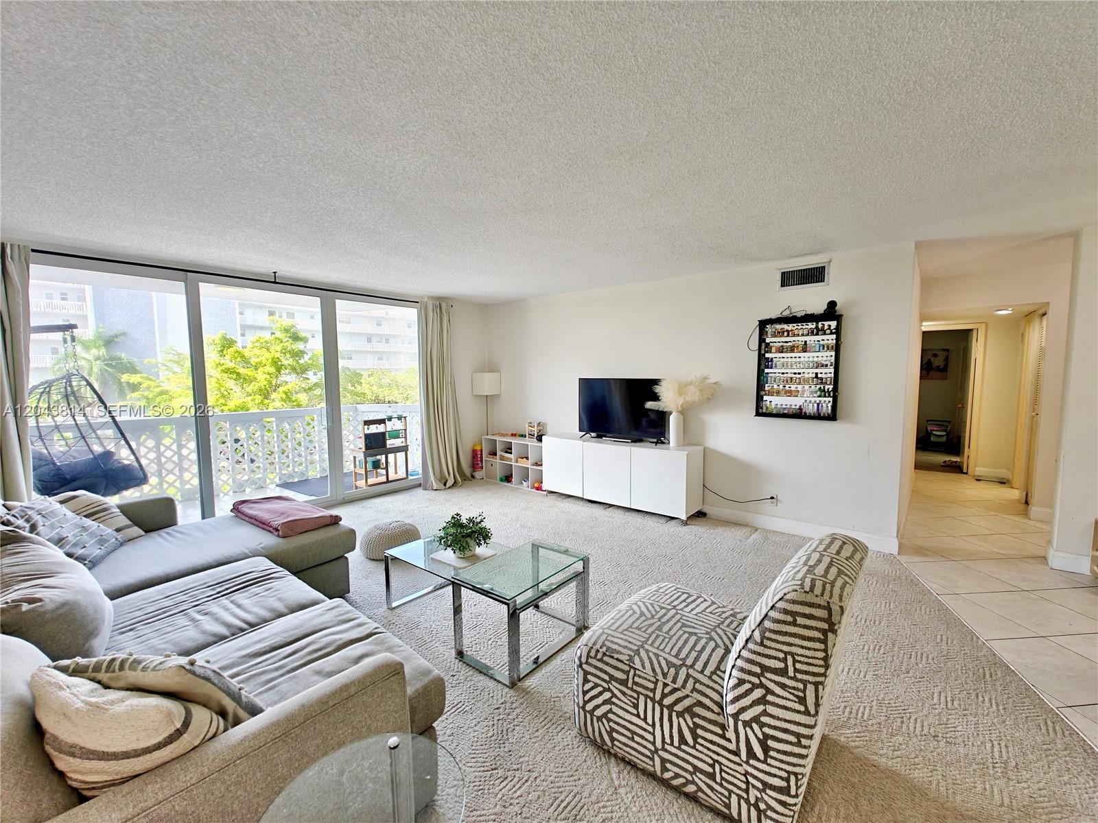 Photo of 400 12th Ave  #306, Hallandale Beach, Florida, 33009 - 